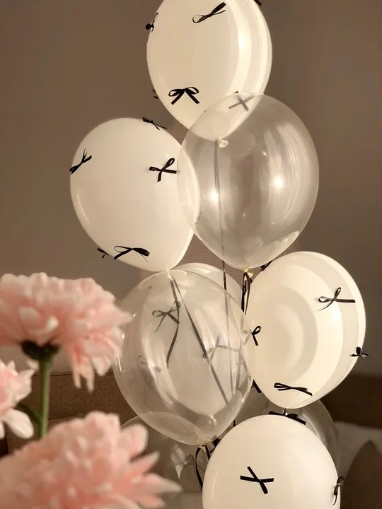 Латексные без рисунка